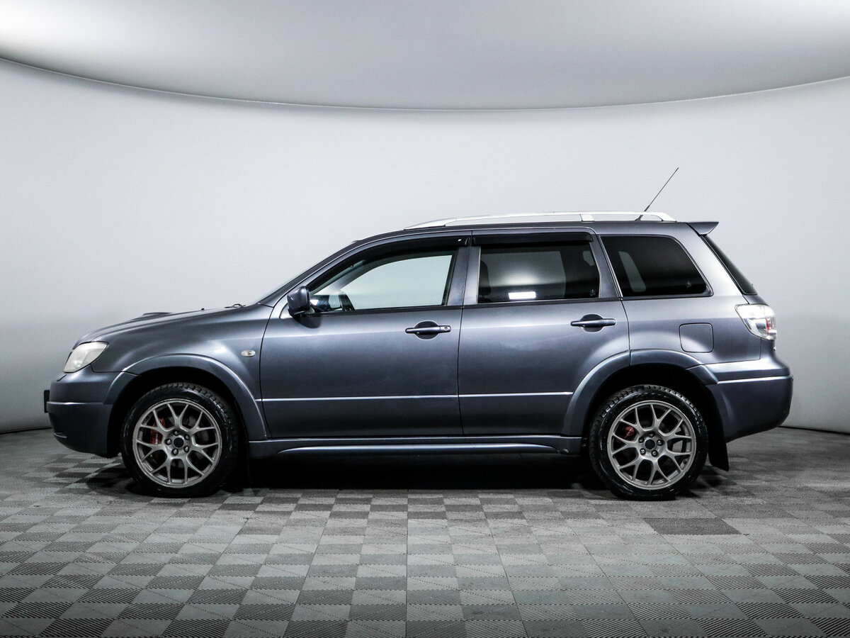 Mitsubishi Outlander с пробегом — 2007 год. Фото: #7