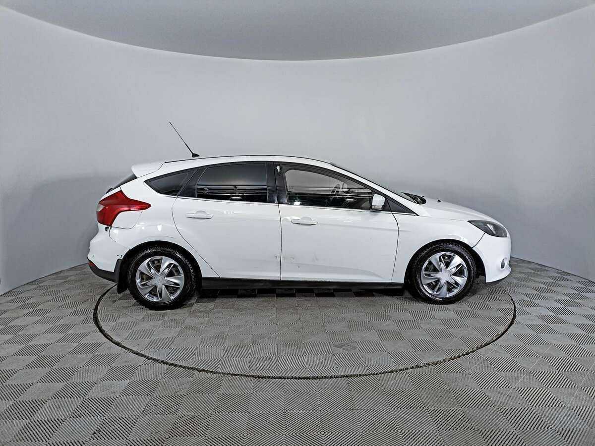Ford Focus с пробегом — 2011 год. Фото: #3