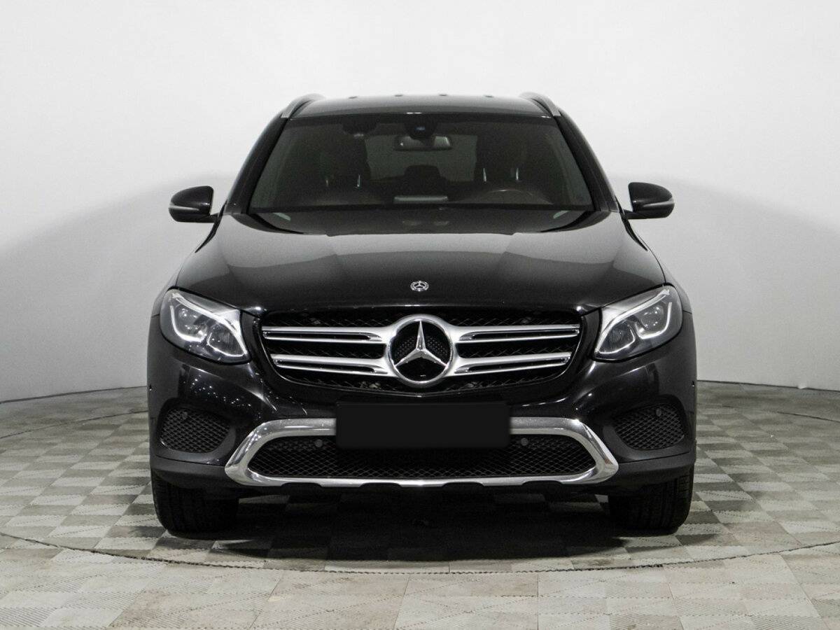 Mercedes-Benz GLC с пробегом — 2017 год. Фото: #1