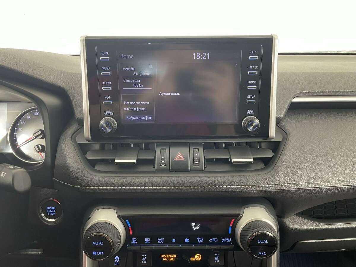 Toyota RAV4 с пробегом — 2019 год. Фото: #10