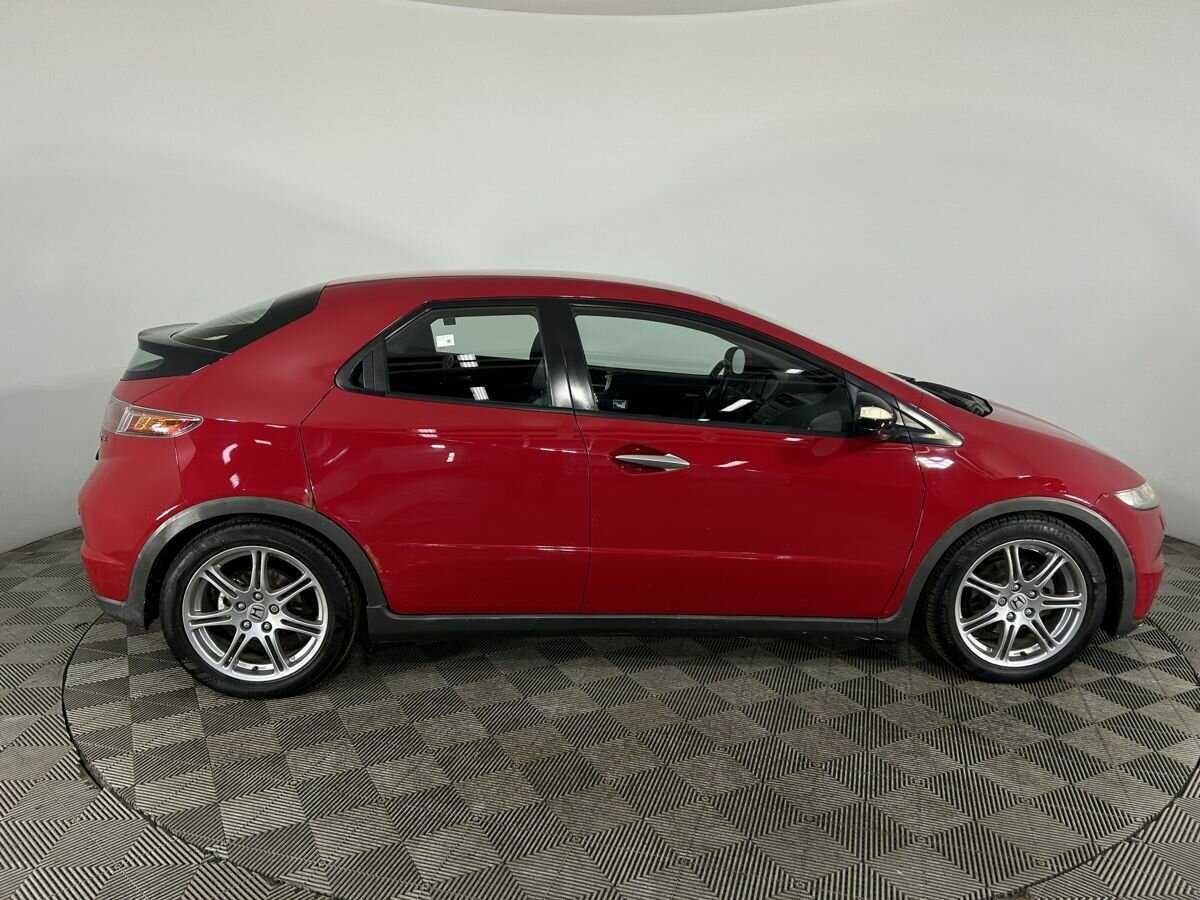 Honda Civic с пробегом — 2008 год. Фото: #3