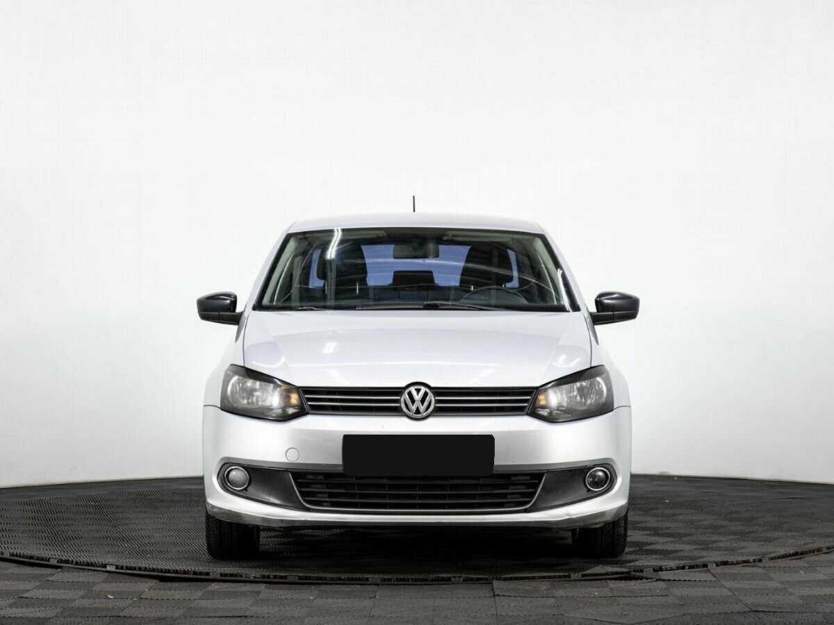 Volkswagen Polo с пробегом — 2013 год. Фото: #1