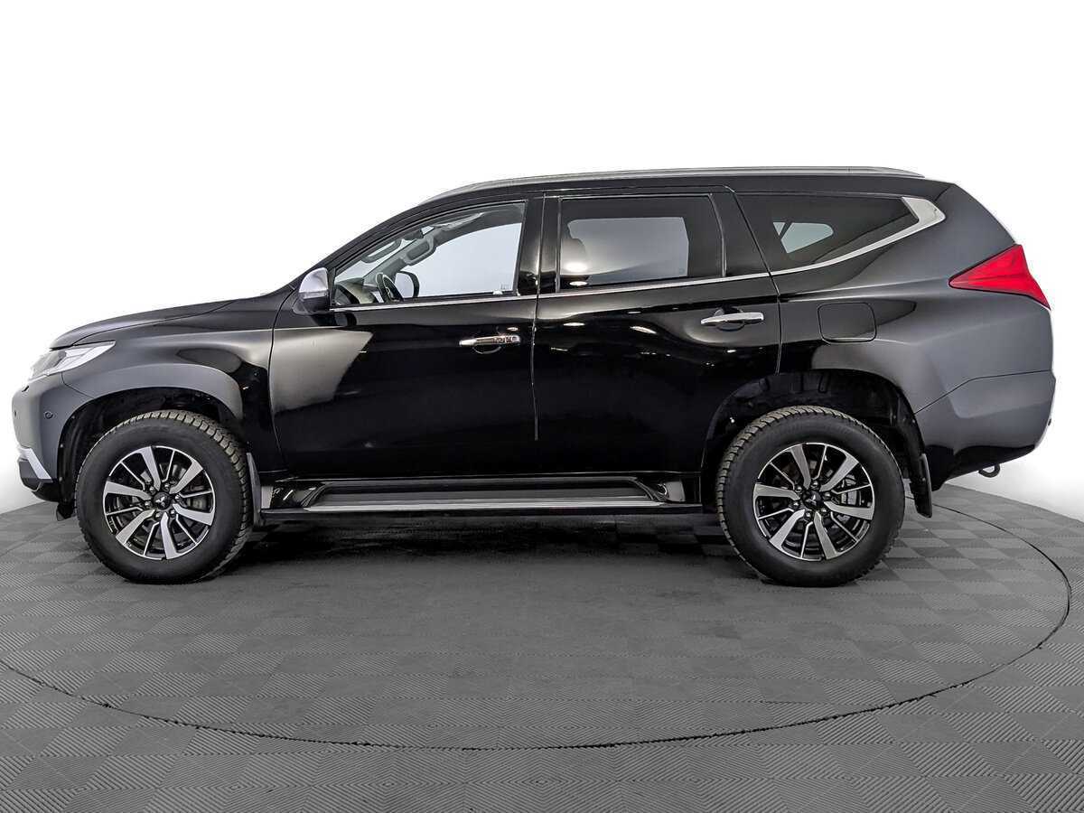 Mitsubishi Pajero Sport с пробегом — 2020 год. Фото: #7