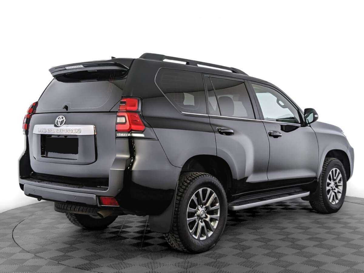 Toyota Land Cruiser Prado с пробегом — 2018 год. Фото: #4