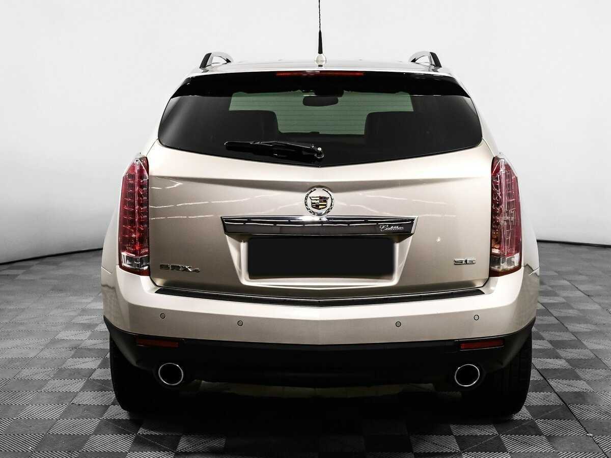 Cadillac SRX с пробегом — 2013 год. Фото: #5