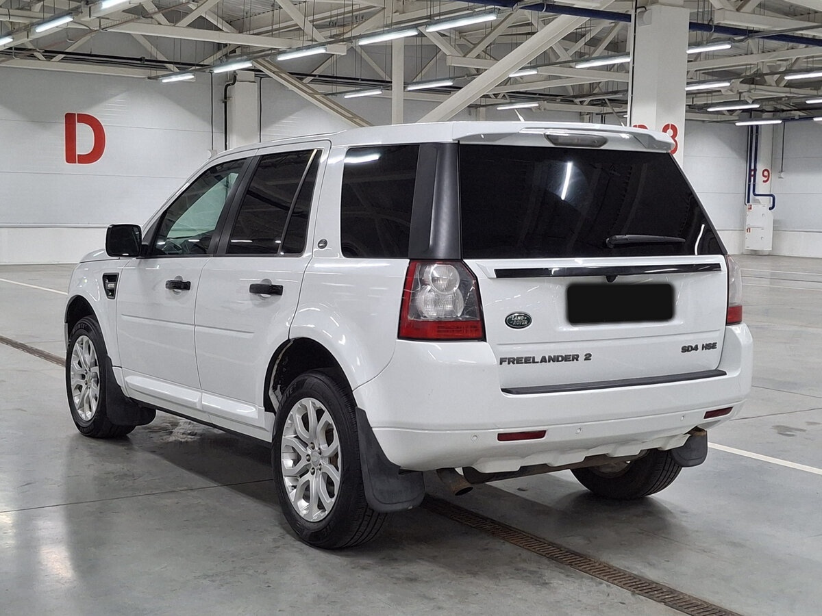 Land Rover Freelander с пробегом — 2010 год. Фото: #6