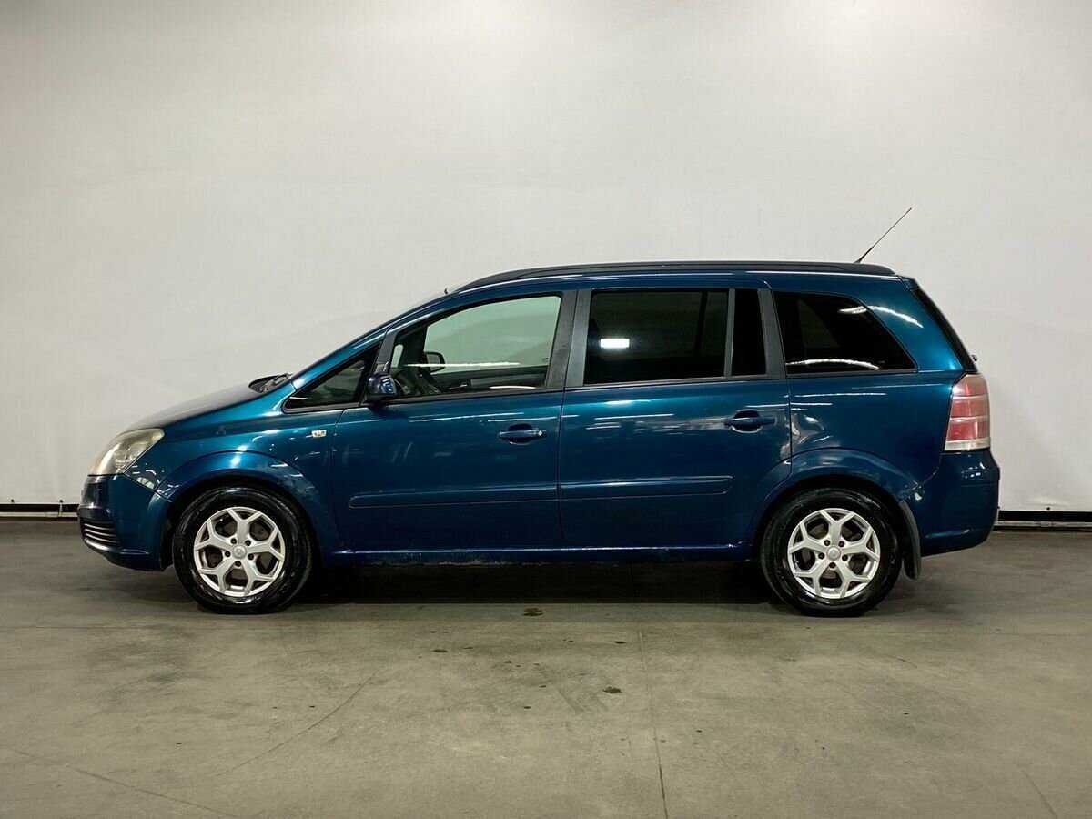 Opel Zafira с пробегом — 2006 год. Фото: #7