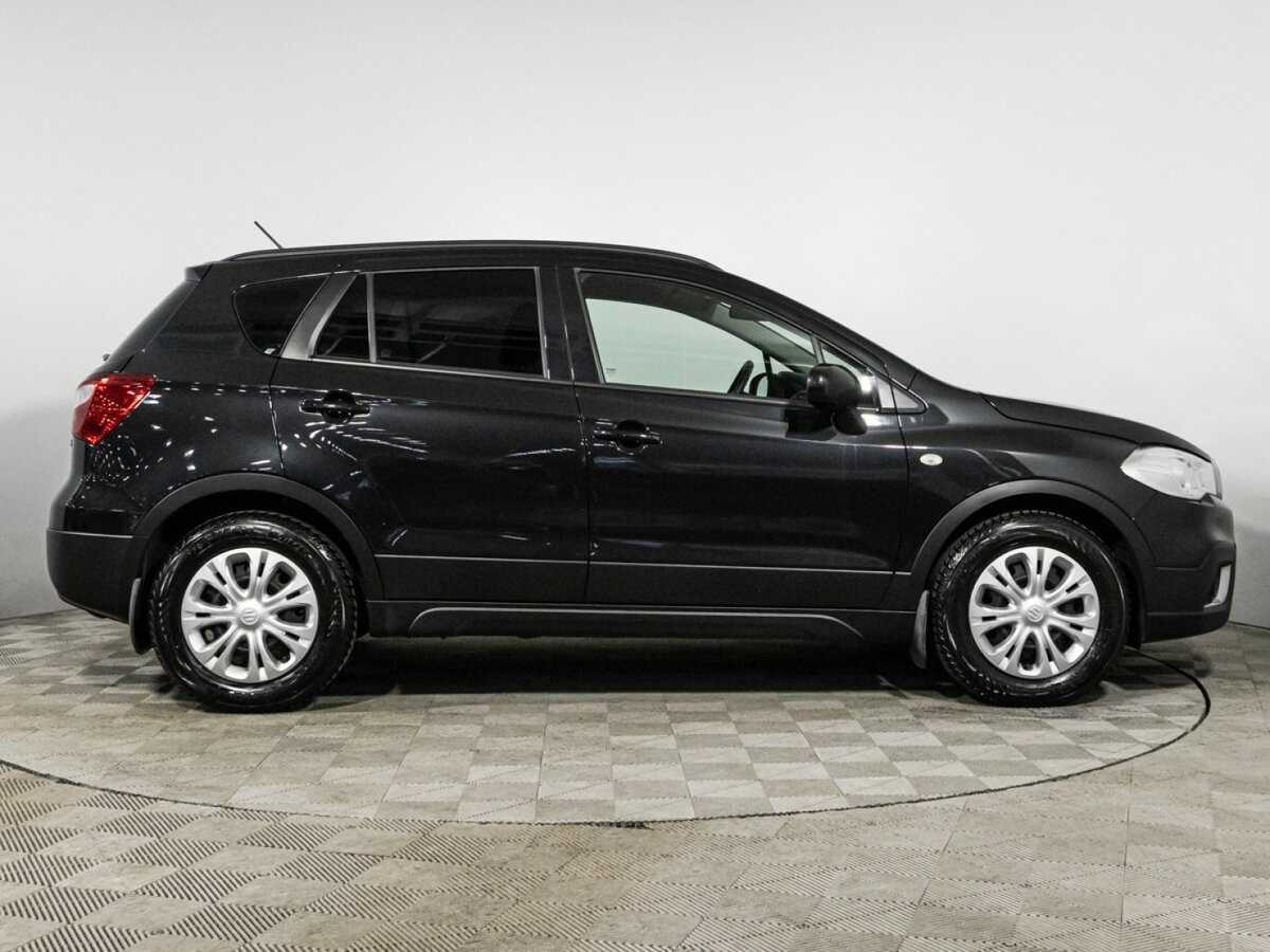 Suzuki SX4 с пробегом — 2021 год. Фото: #3
