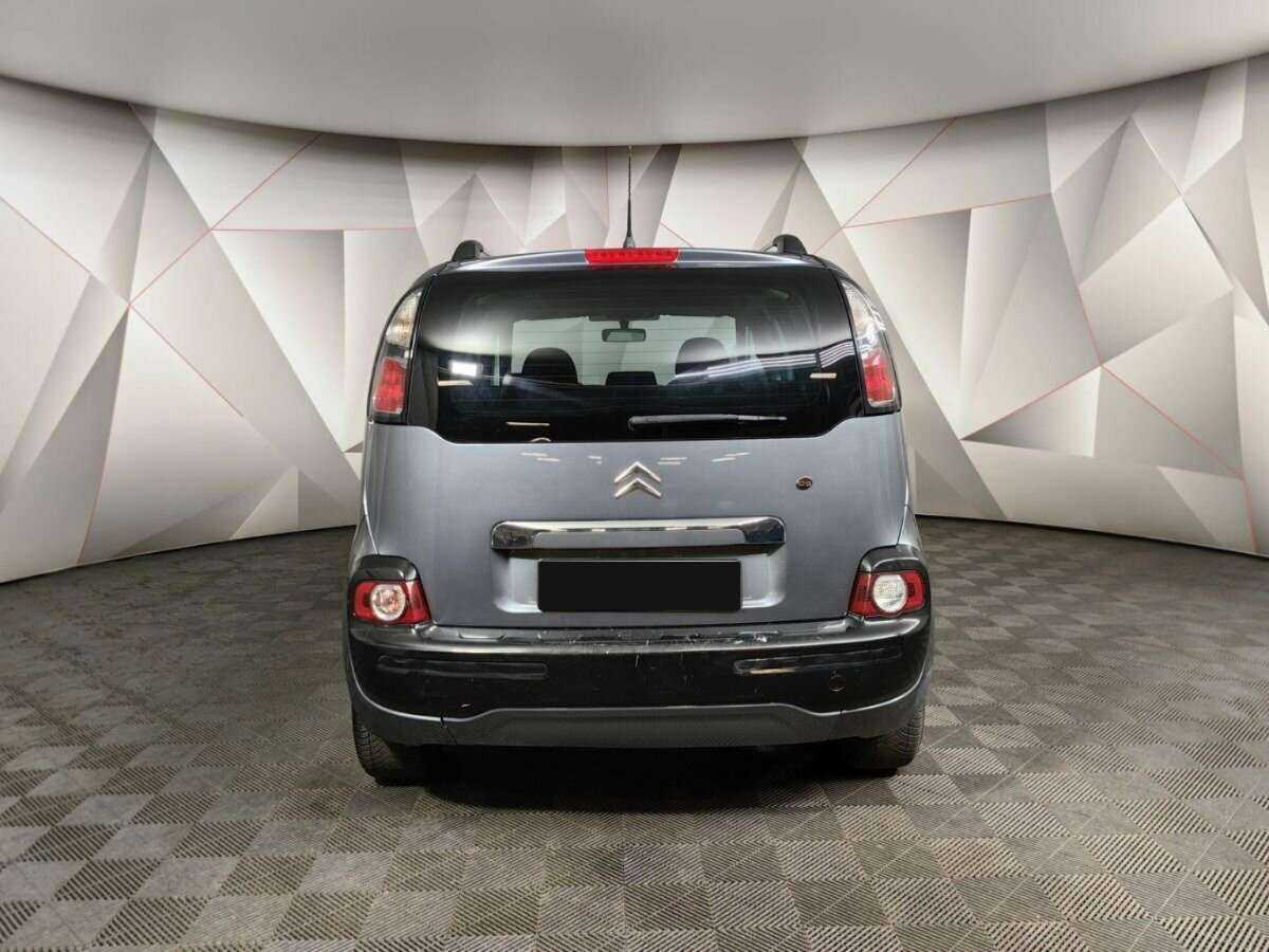 Citroen C3 Picasso с пробегом — 2011 год. Фото: #7