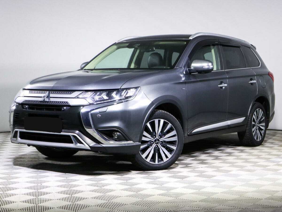 Mitsubishi Outlander с пробегом — 2020 год. Фото: #0