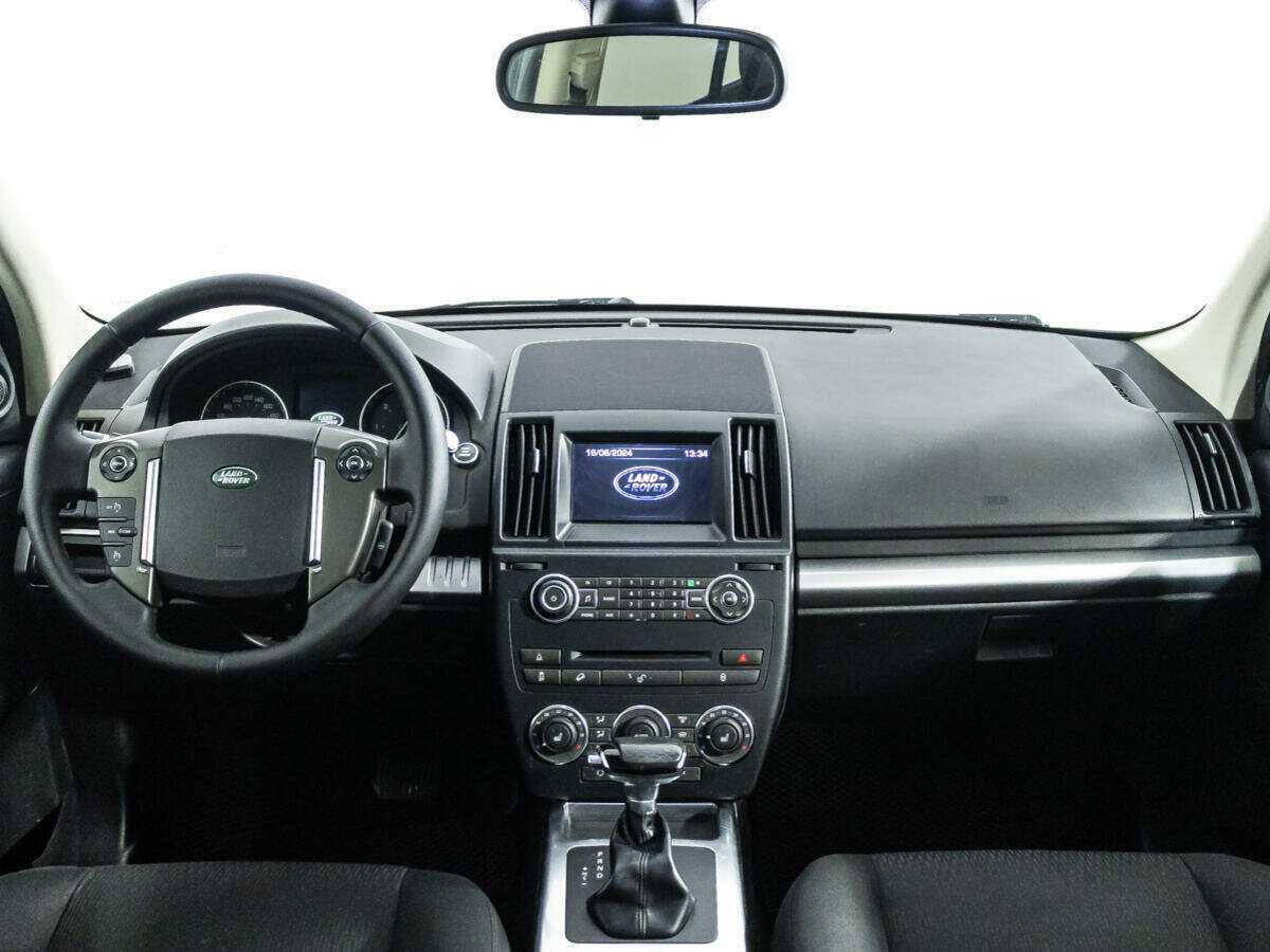 Land Rover Freelander с пробегом — 2013 год. Фото: #11