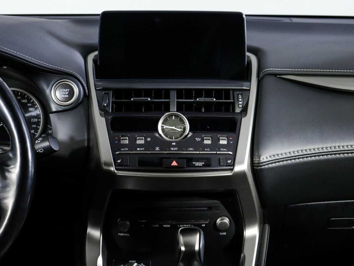 Lexus NX с пробегом — 2019 год. Фото: #12