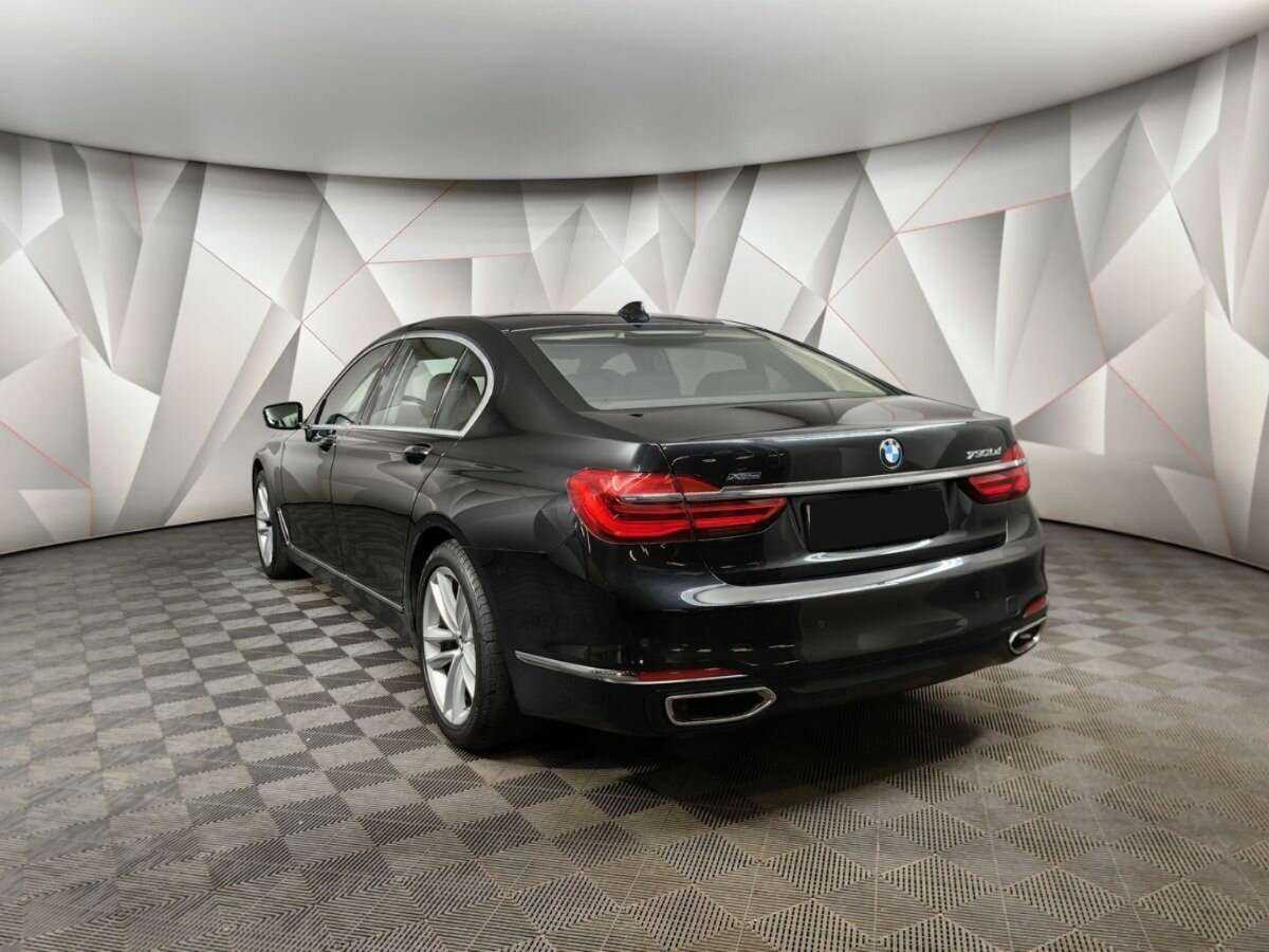 BMW 7 серии с пробегом — 2015 год. Фото: #3