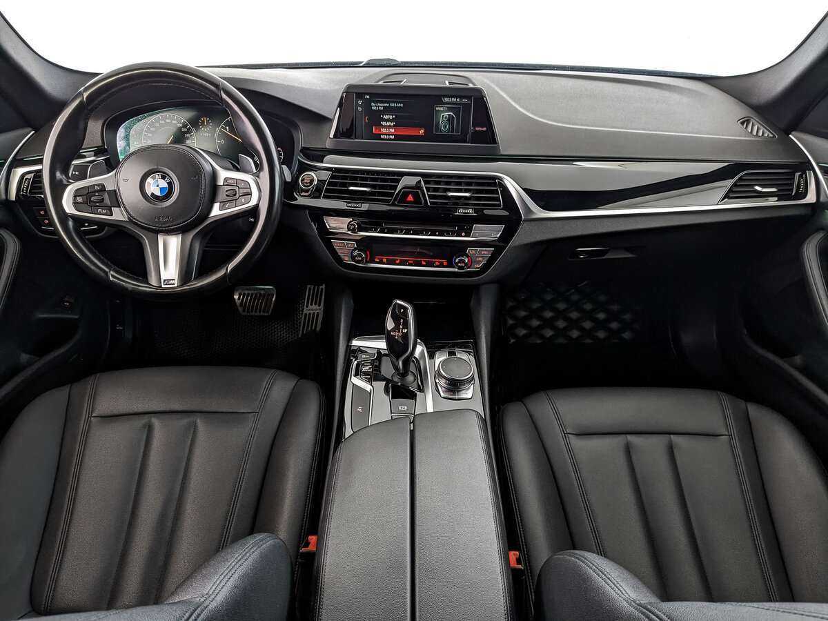 BMW 5 серии с пробегом — 2017 год. Фото: #9