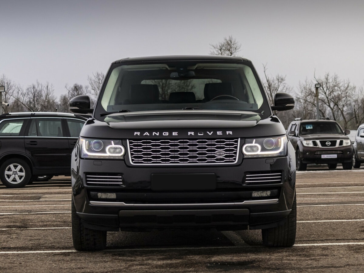 Land Rover Range Rover с пробегом — 2015 год. Фото: #1