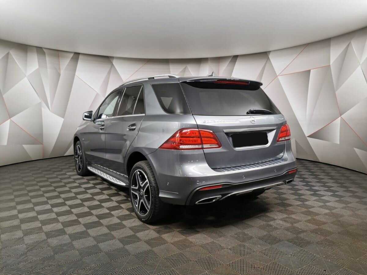 Mercedes-Benz GLE с пробегом — 2018 год. Фото: #3