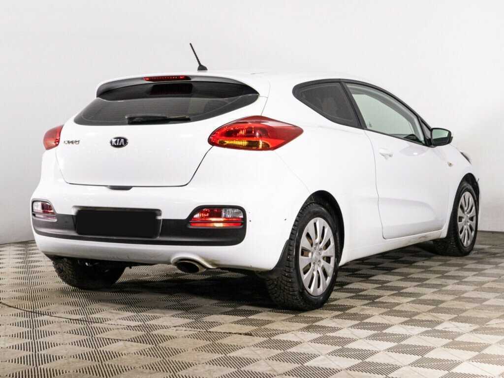 Kia Ceed с пробегом — 2013 год. Фото: #4