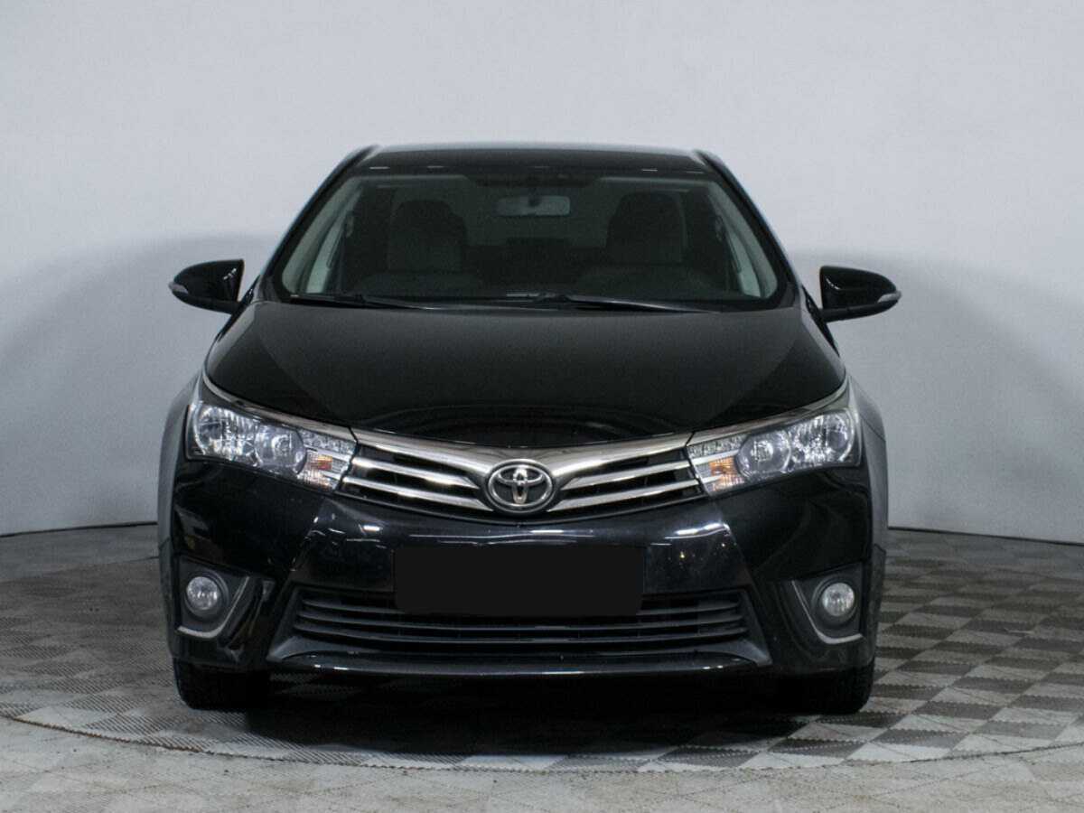 Toyota Corolla с пробегом — 2013 год. Фото: #1
