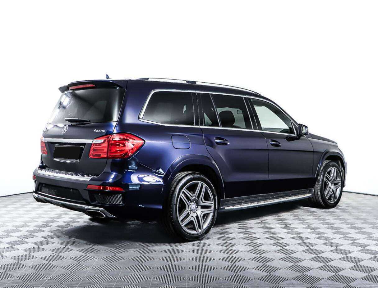 Mercedes-Benz GL-Класс с пробегом — 2015 год. Фото: #3