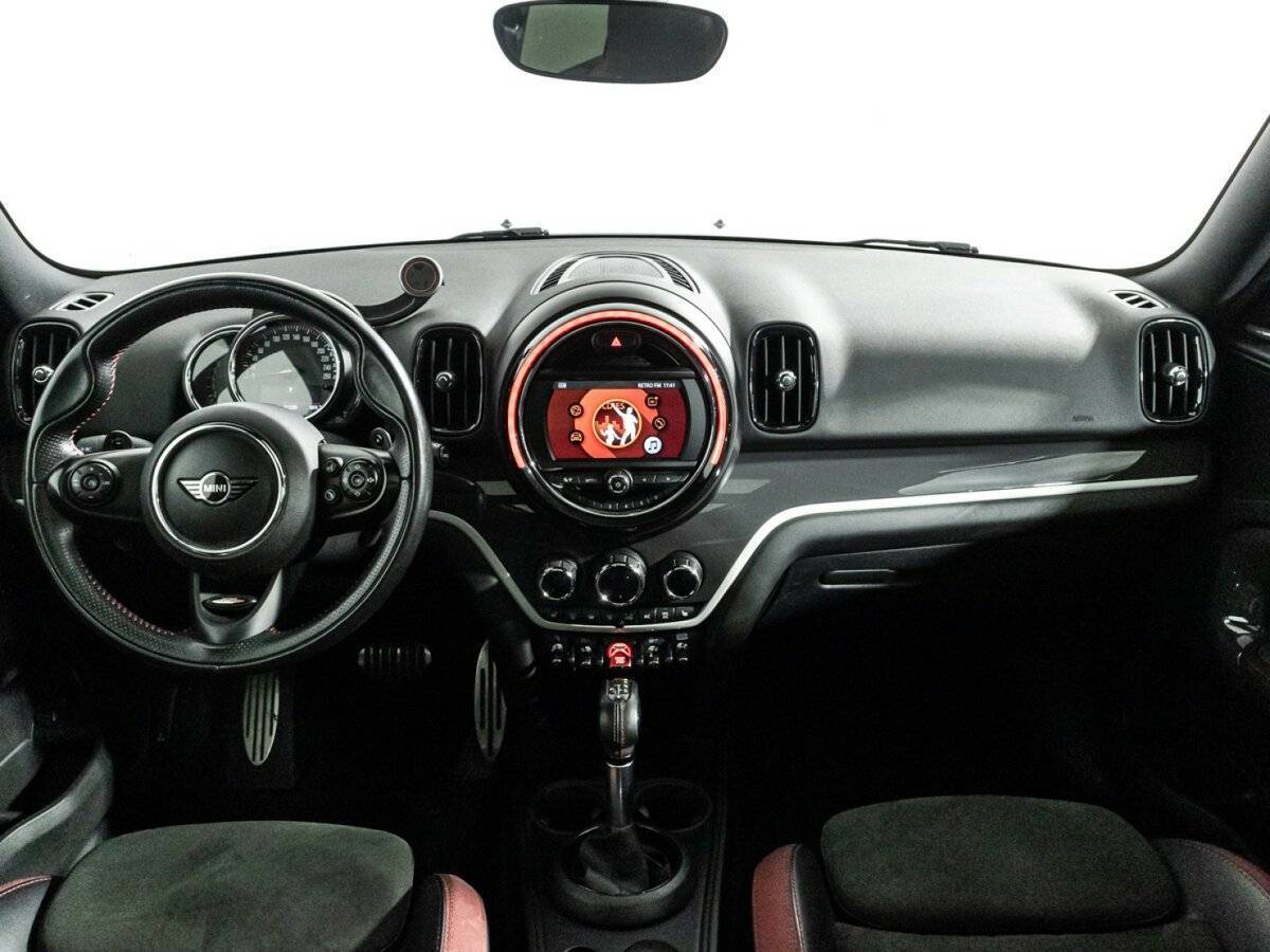 Mini Countryman с пробегом — 2018 год. Фото: #12