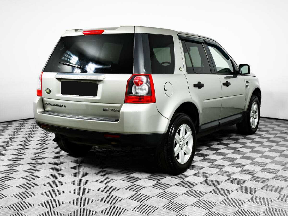 Land Rover Freelander с пробегом — 2010 год. Фото: #4