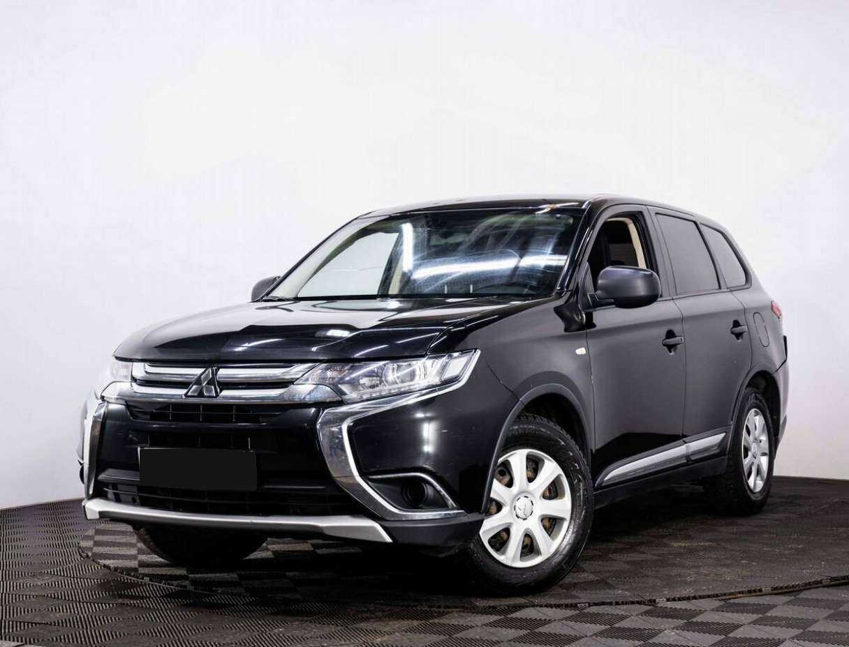 Mitsubishi Outlander с пробегом — 2018 год. Посмотреть фото