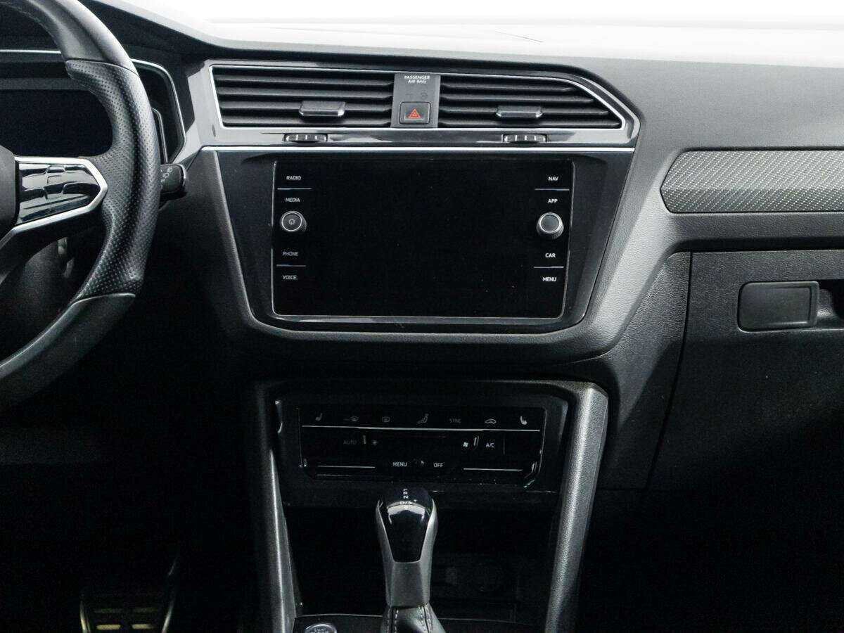 Volkswagen Tiguan с пробегом — 2021 год. Фото: #13
