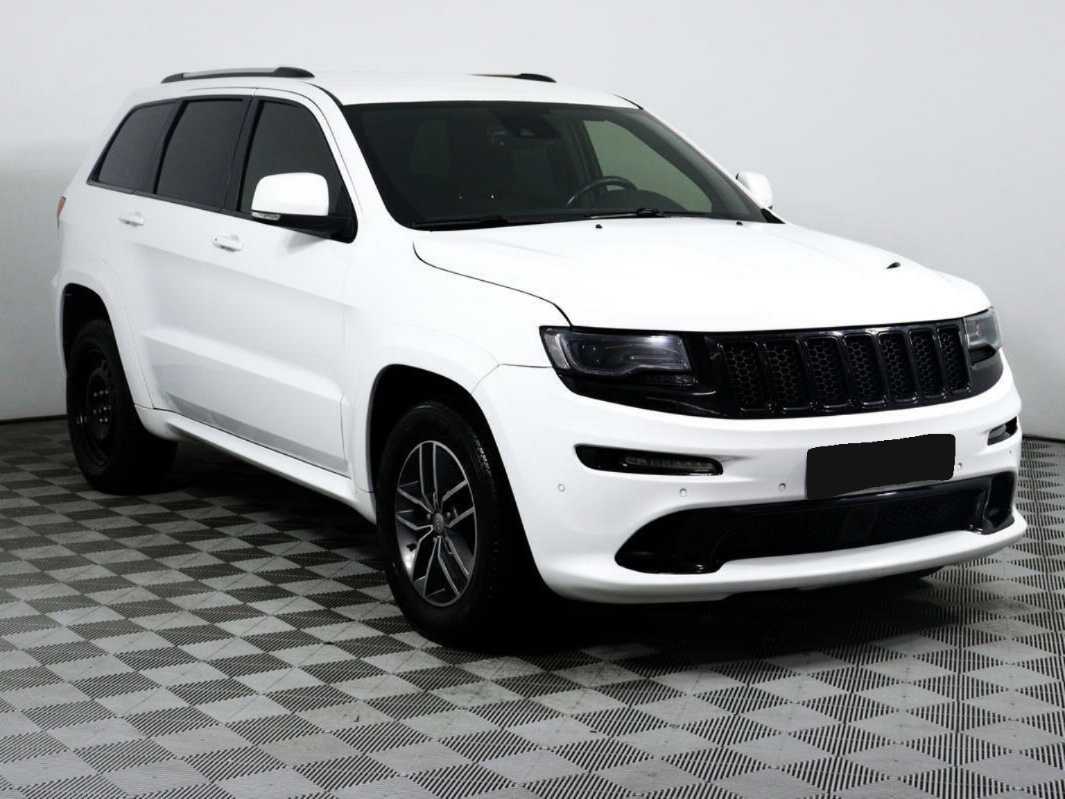 Jeep Grand Cherokee с пробегом — 2018 год. Фото: #2