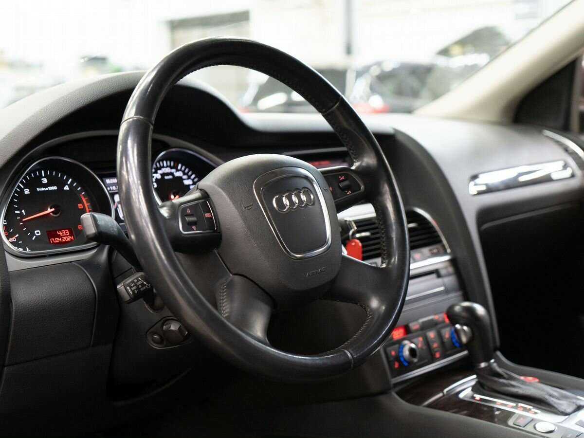 Audi Q7 с пробегом — 2011 год. Фото: #4