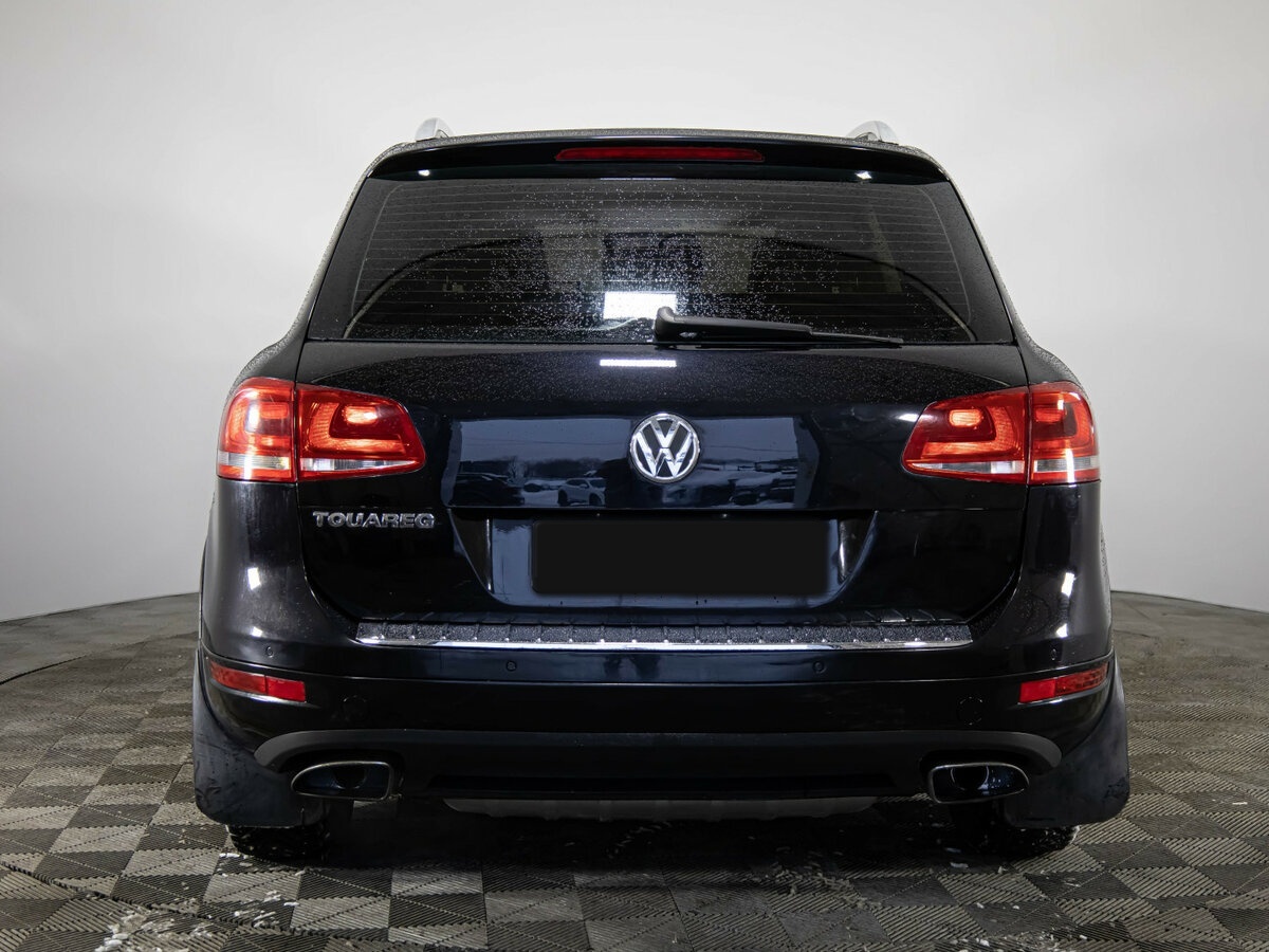 Volkswagen Touareg с пробегом — 2011 год. Фото: #4