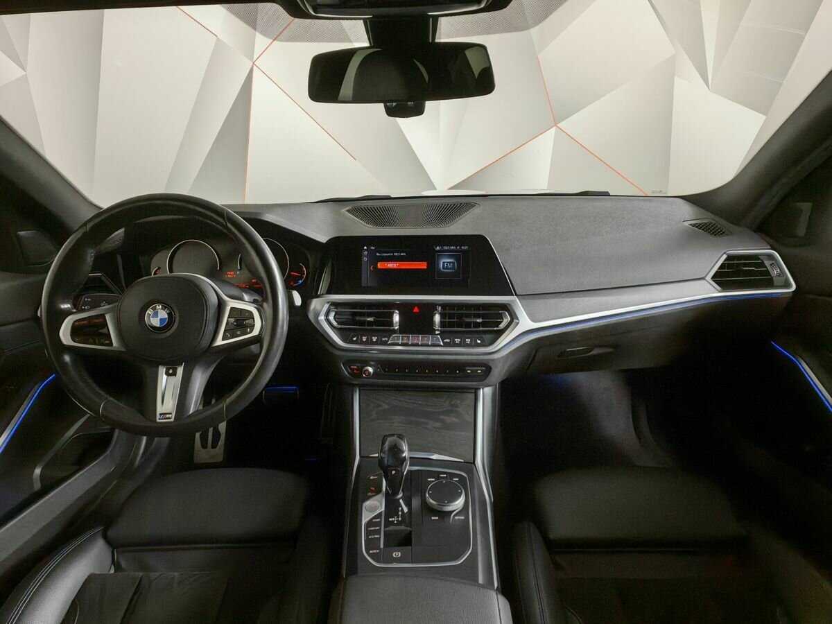 BMW 3 серии с пробегом — 2020 год. Фото: #8
