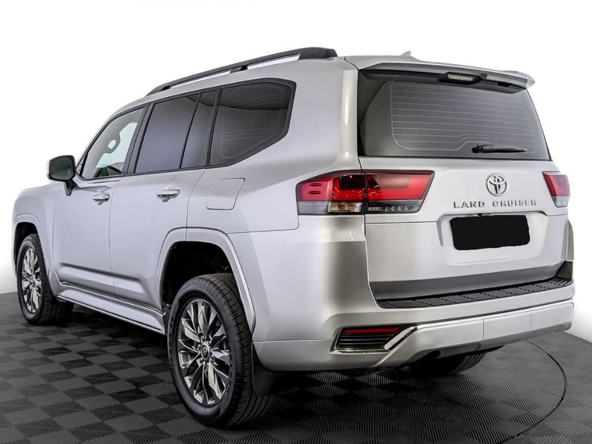 Toyota Land Cruiser с пробегом — 2022 год. Фото: #6