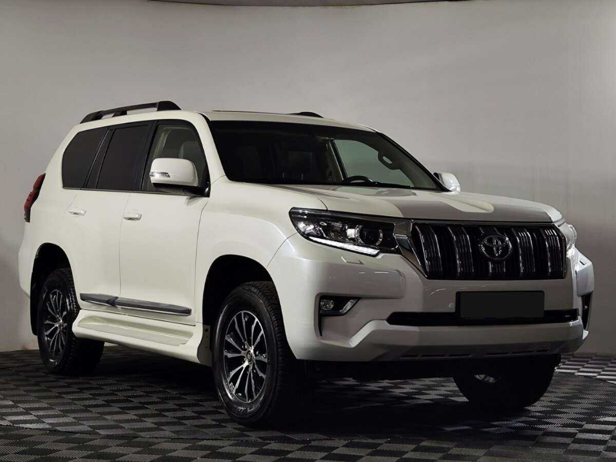 Toyota Land Cruiser Prado с пробегом — 2021 год. Фото: #1