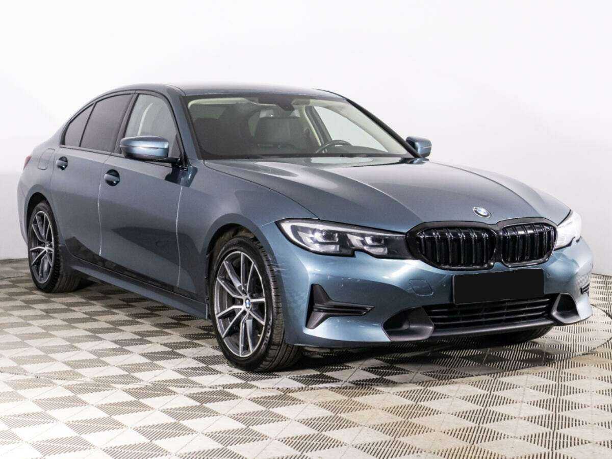 BMW 3 серии с пробегом — 2020 год. Фото: #2