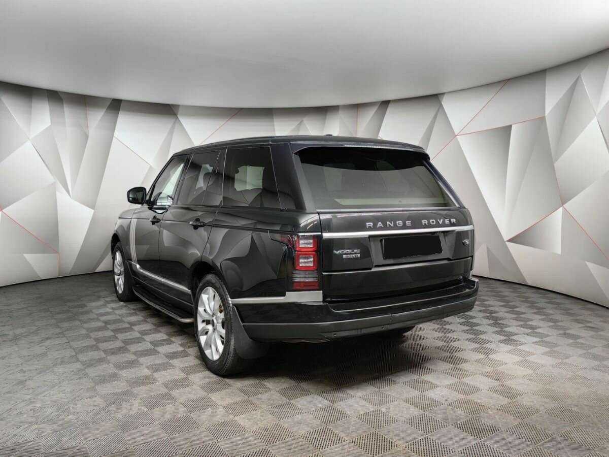 Land Rover Range Rover с пробегом — 2013 год. Фото: #3