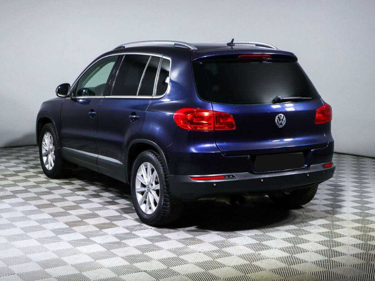 Volkswagen Tiguan с пробегом — 2011 год. Фото: #5