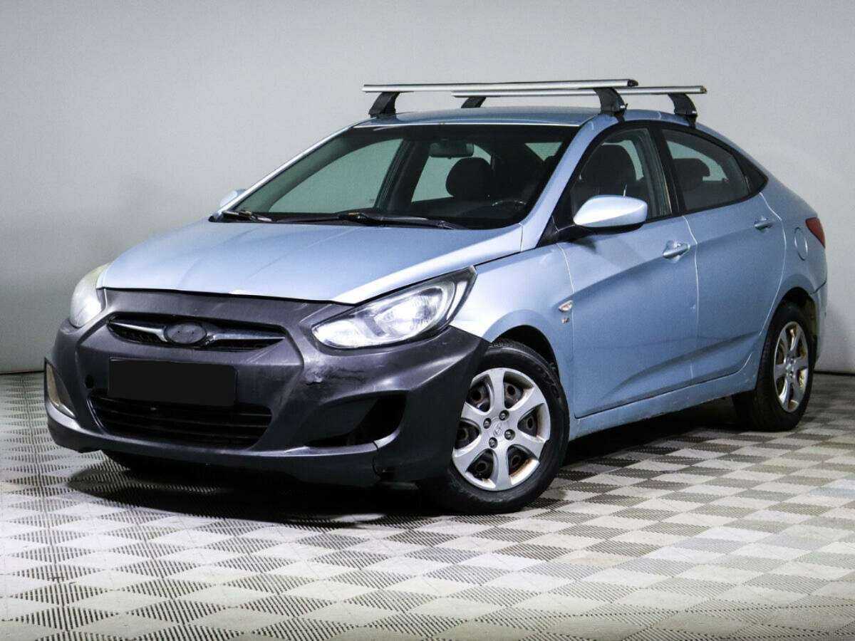 Hyundai Solaris с пробегом — 2011 год. Посмотреть фото