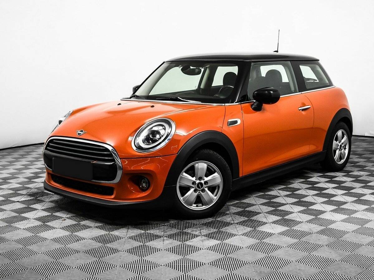 Mini Hatch с пробегом — 2020 год. Фото: #0