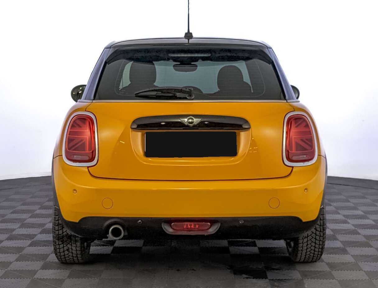 Mini Hatch с пробегом — 2017 год. Фото: #5