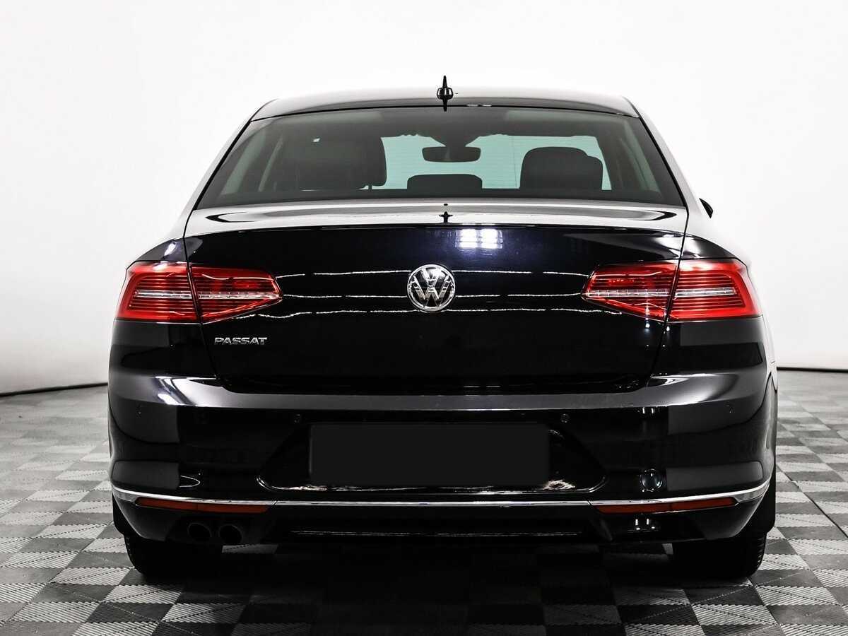 Volkswagen Passat с пробегом — 2018 год. Фото: #5