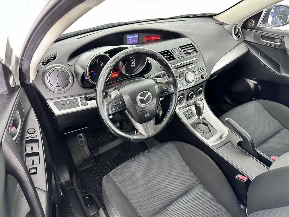 Mazda 3 с пробегом — 2011 год. Фото: #8