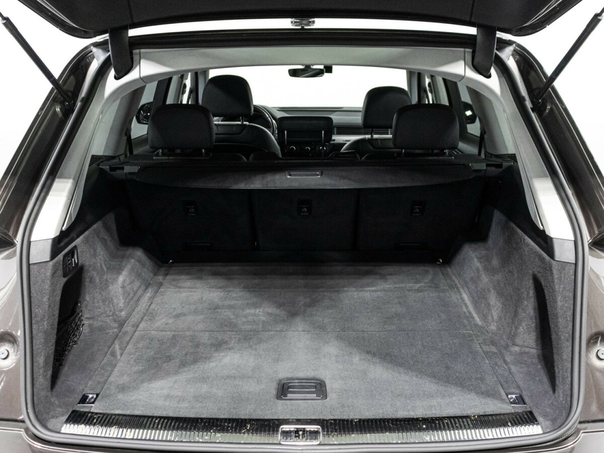 Audi Q7 с пробегом — 2015 год. Фото: #17