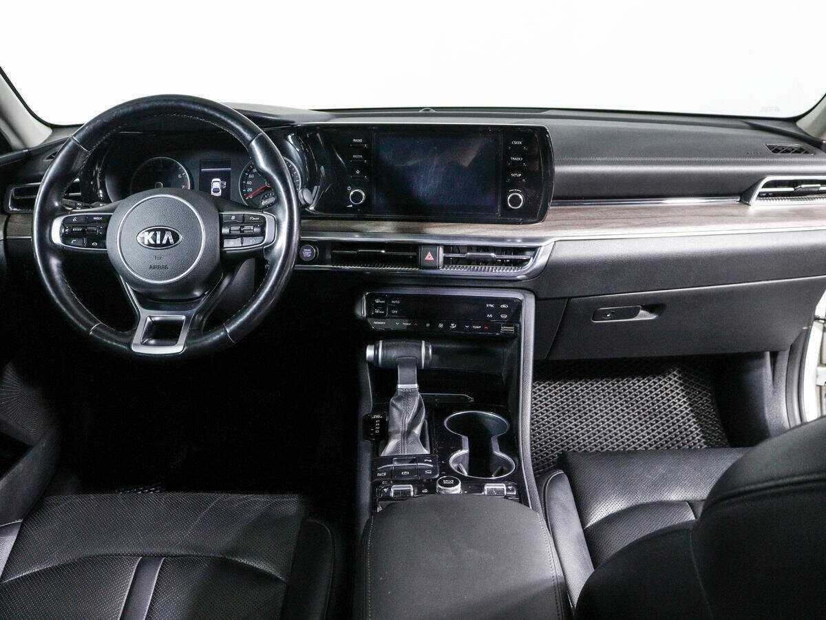 Kia K5 с пробегом — 2020 год. Фото: #11