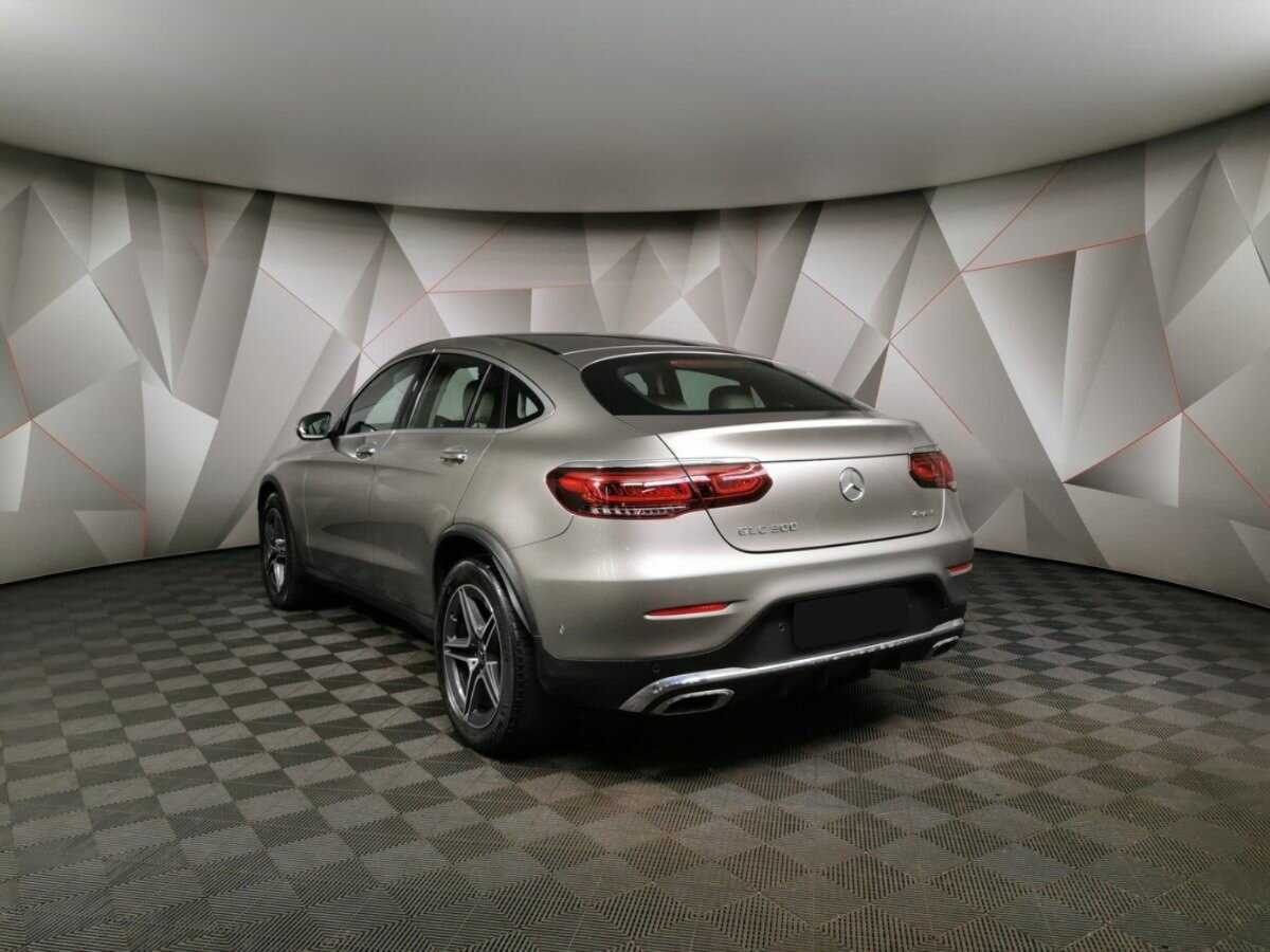 Mercedes-Benz GLC Coupe с пробегом — 2019 год. Фото: #3