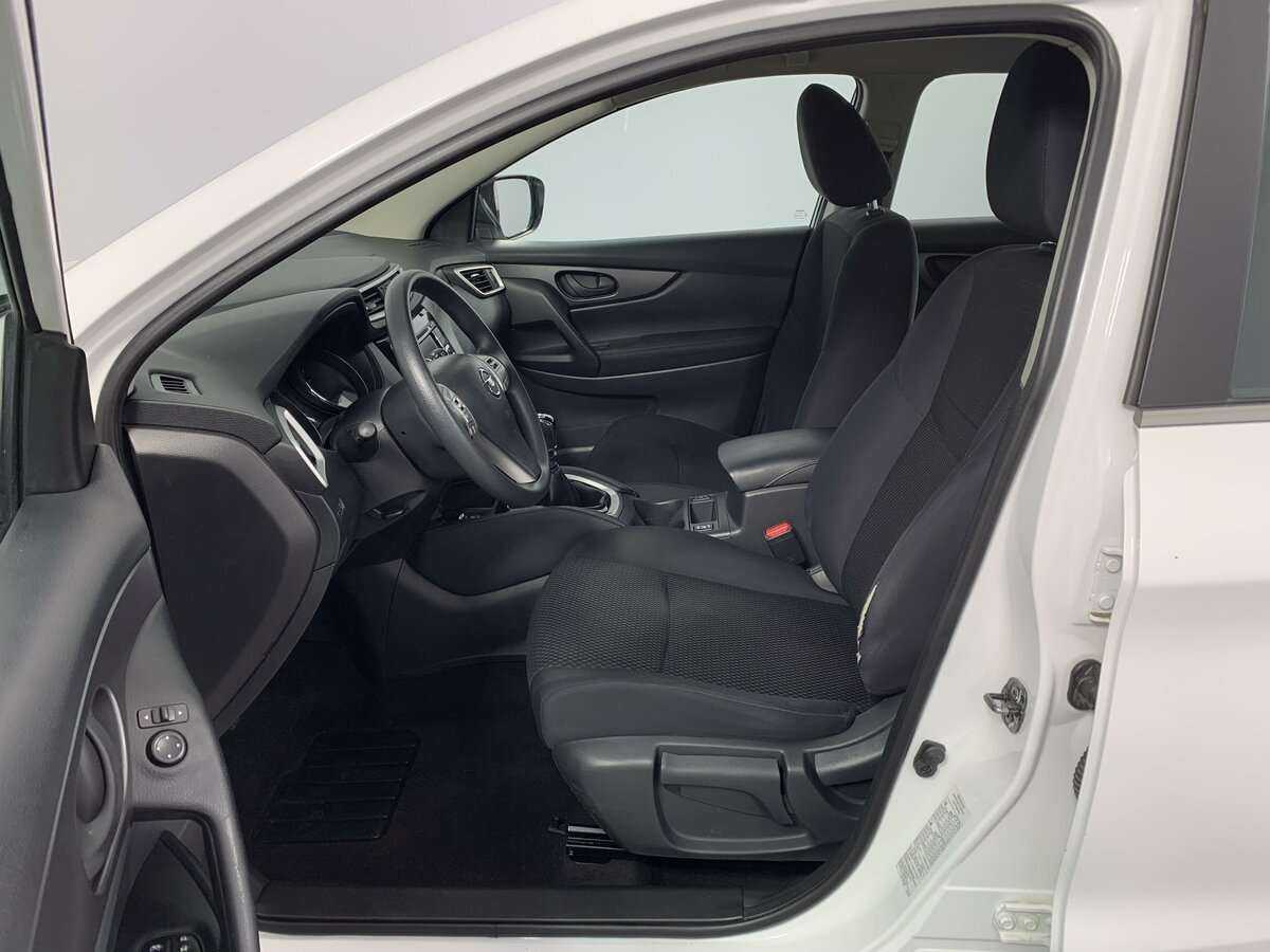 Nissan Qashqai с пробегом — 2015 год. Фото: #11