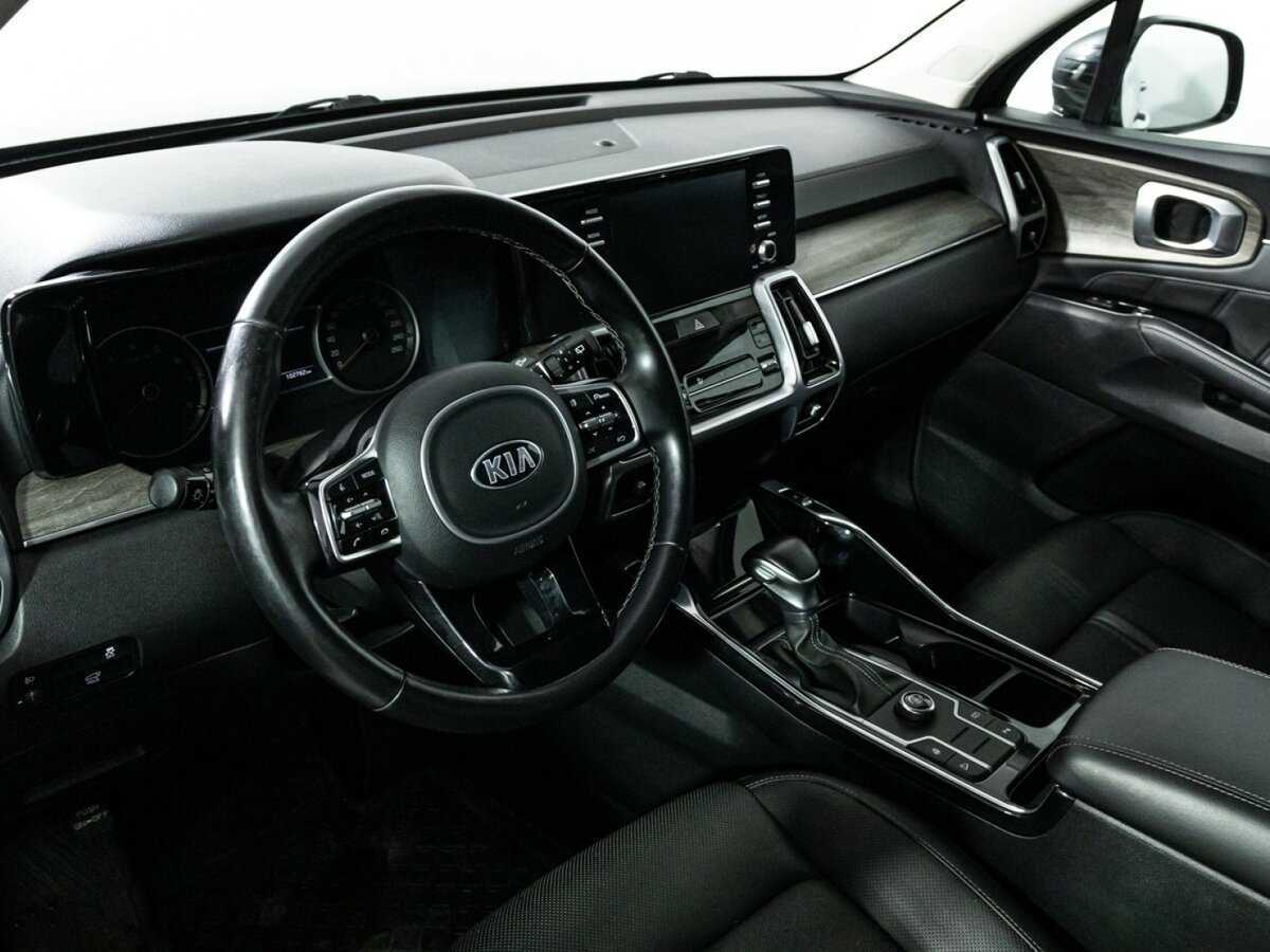 Kia Sorento с пробегом — 2021 год. Фото: #9