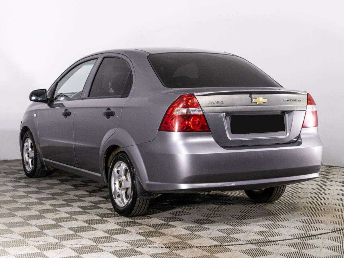 Chevrolet Aveo с пробегом — 2008 год. Фото: #6