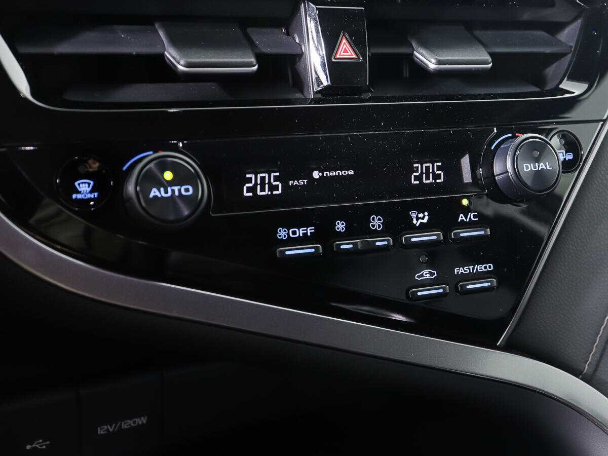 Toyota Camry с пробегом — 2021 год. Фото: #18