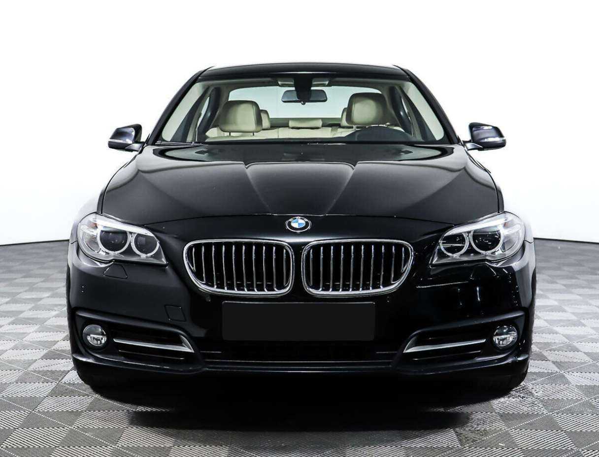BMW 5 серии с пробегом — 2014 год. Фото: #1