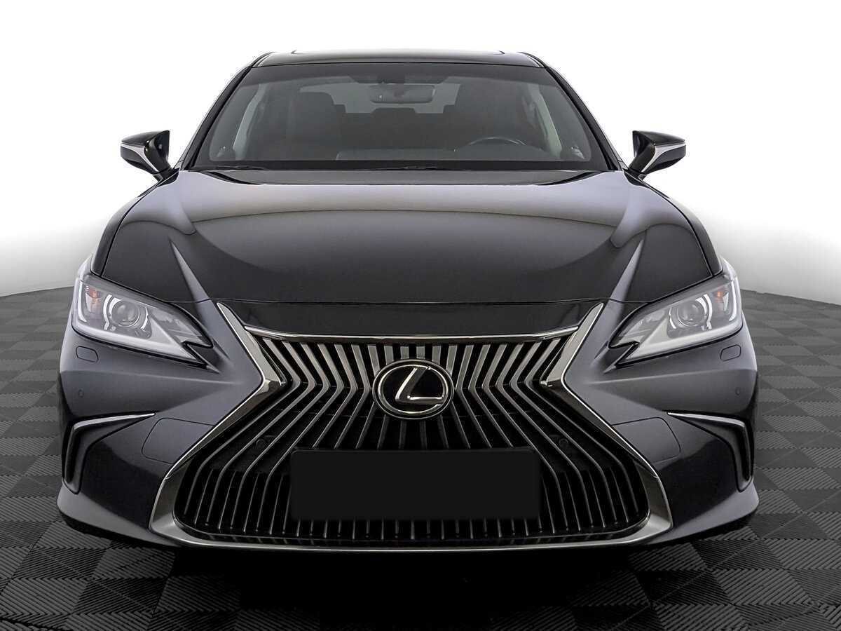Lexus ES с пробегом — 2020 год. Фото: #1